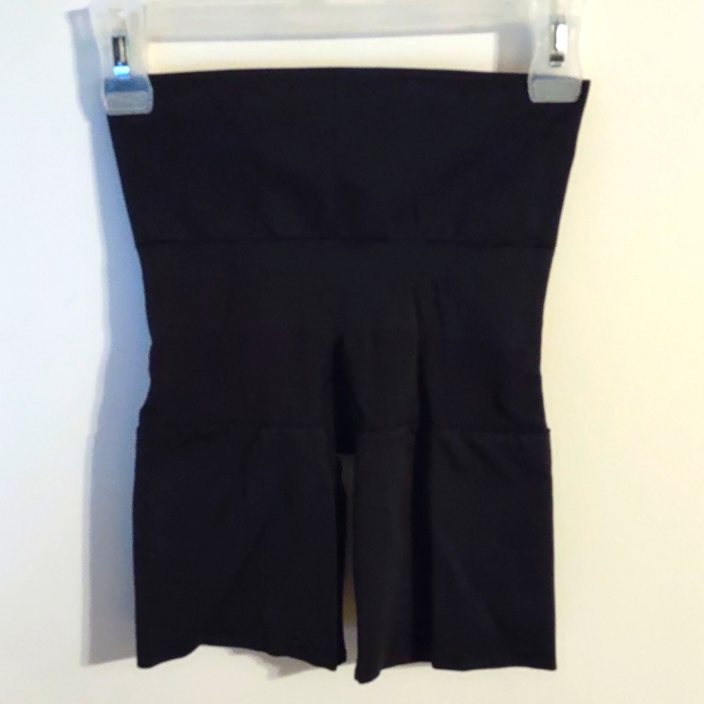 Red Hot large bottom shaper